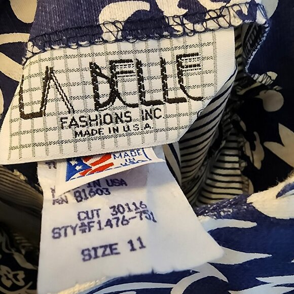 La Belle Fashions Inc Dress Size 11 Navy White Floral Cotton USA Made Vintage - Picture 5 of 5
